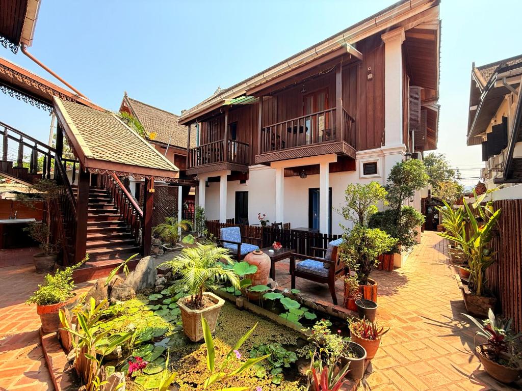 Villa Chaluenxay Boutique hotel & Travel photo 4