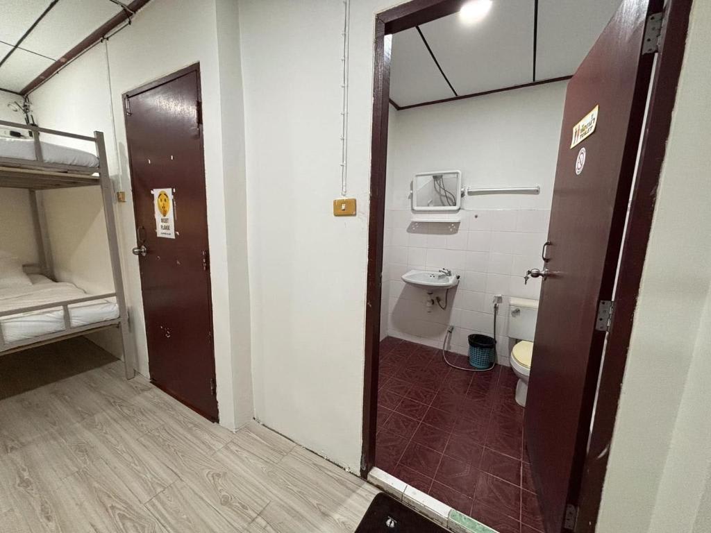 Ochatee Hostel photo 1