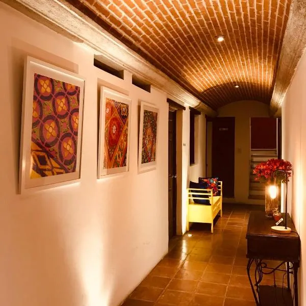 Hostal Morenos Antigua photo 5