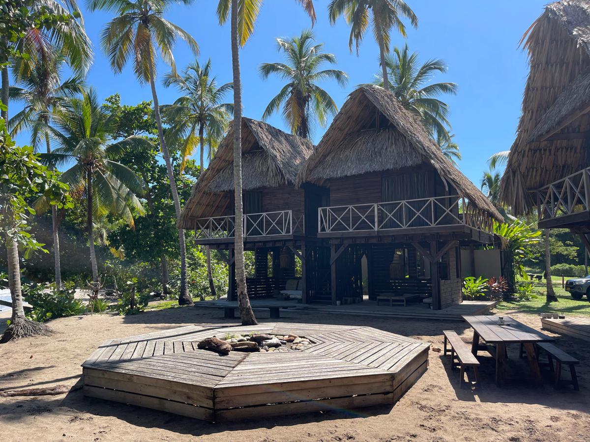 UNÚ Beach Hotel photo 4
