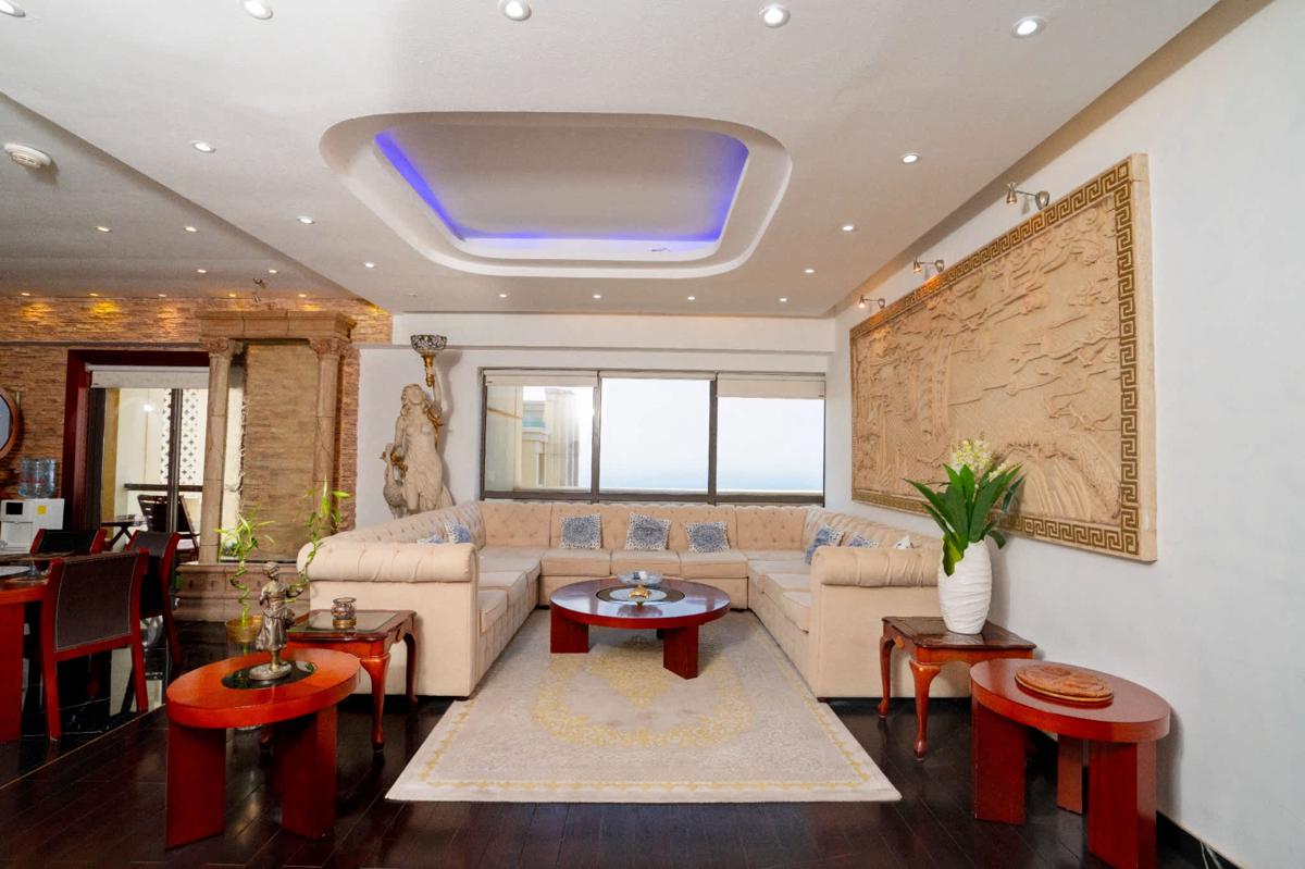 Urban Nomad Beach Hostel photo 4