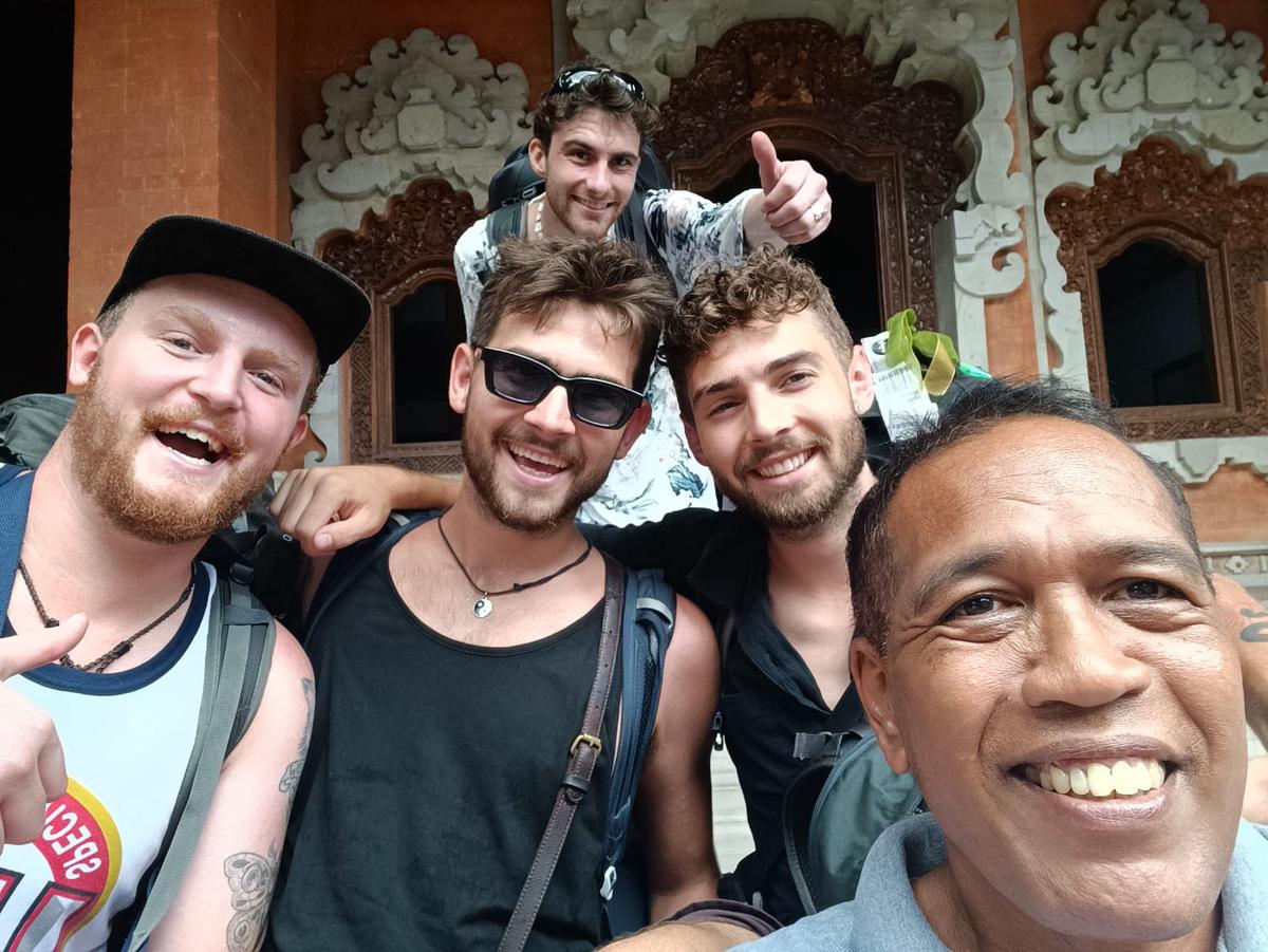 Ratih Bali Hostel photo 1