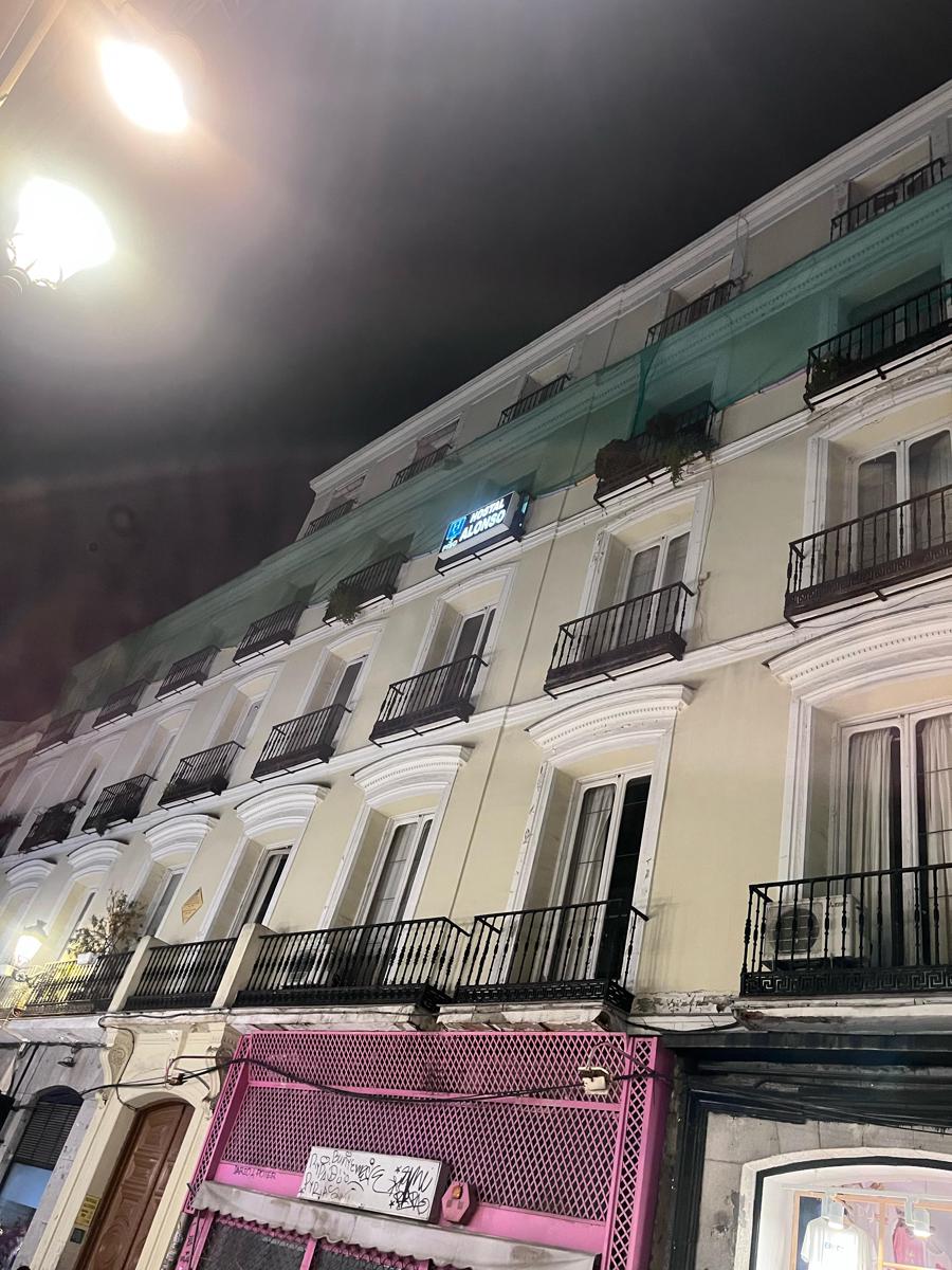 Hostal Alonso No Limit Madrid photo 2