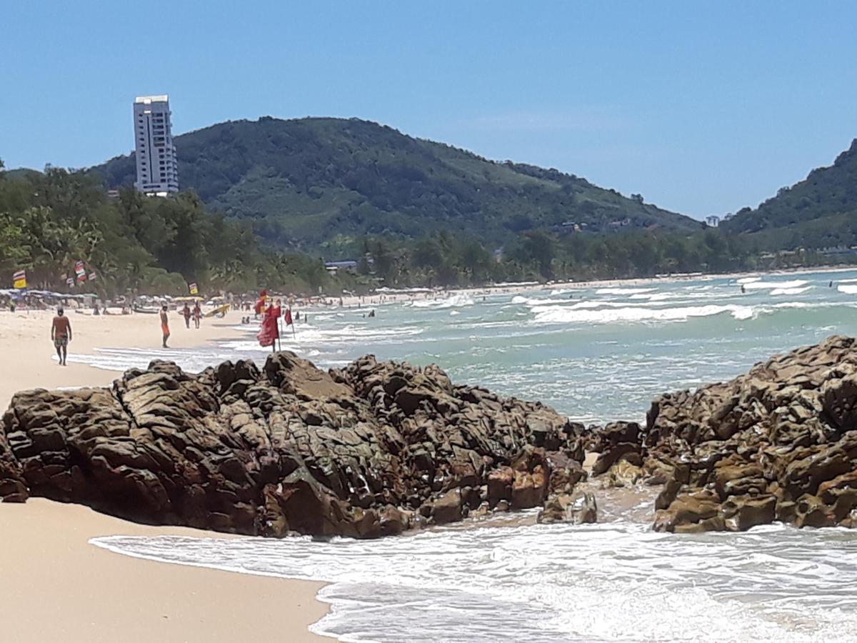 Porterhouse Beach Hotel photo 2