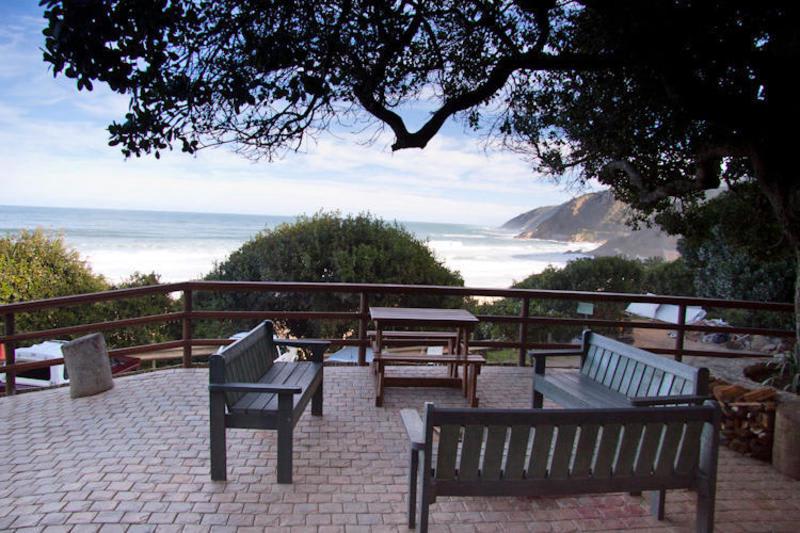 Wilderness Beach House Backpackers photo 2