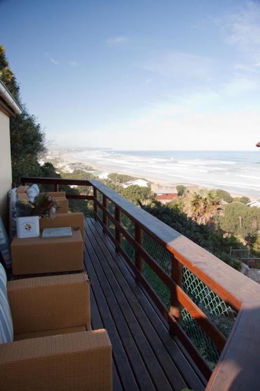 Wilderness Beach House Backpackers photo 3