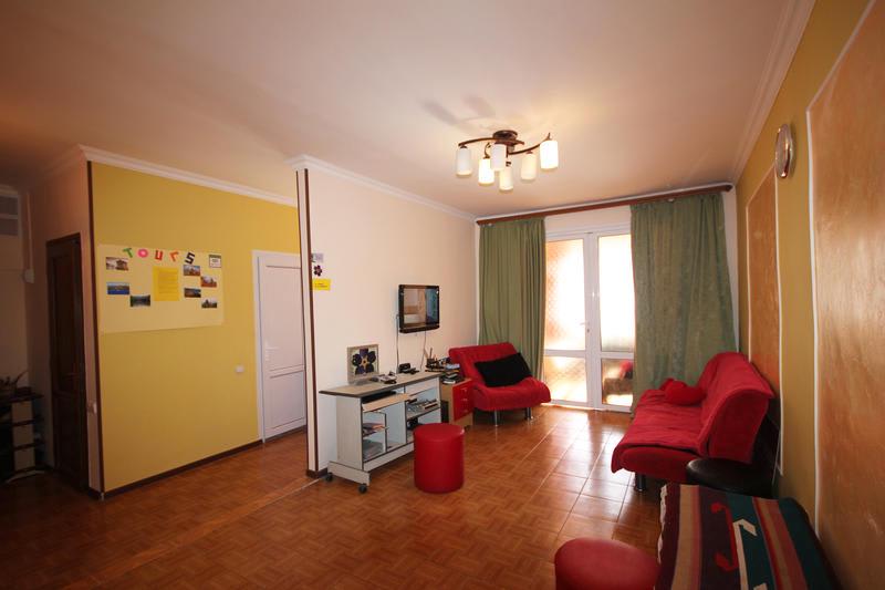 Center Hostel and Tours photo 1