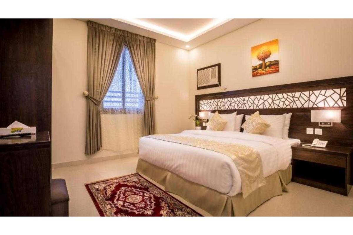 Sunday Pearl Suites photo 3