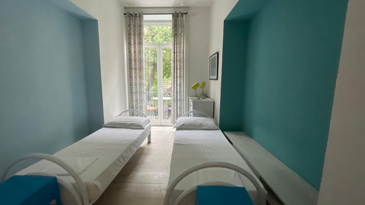 Balarm Hostel and Bar photo 1