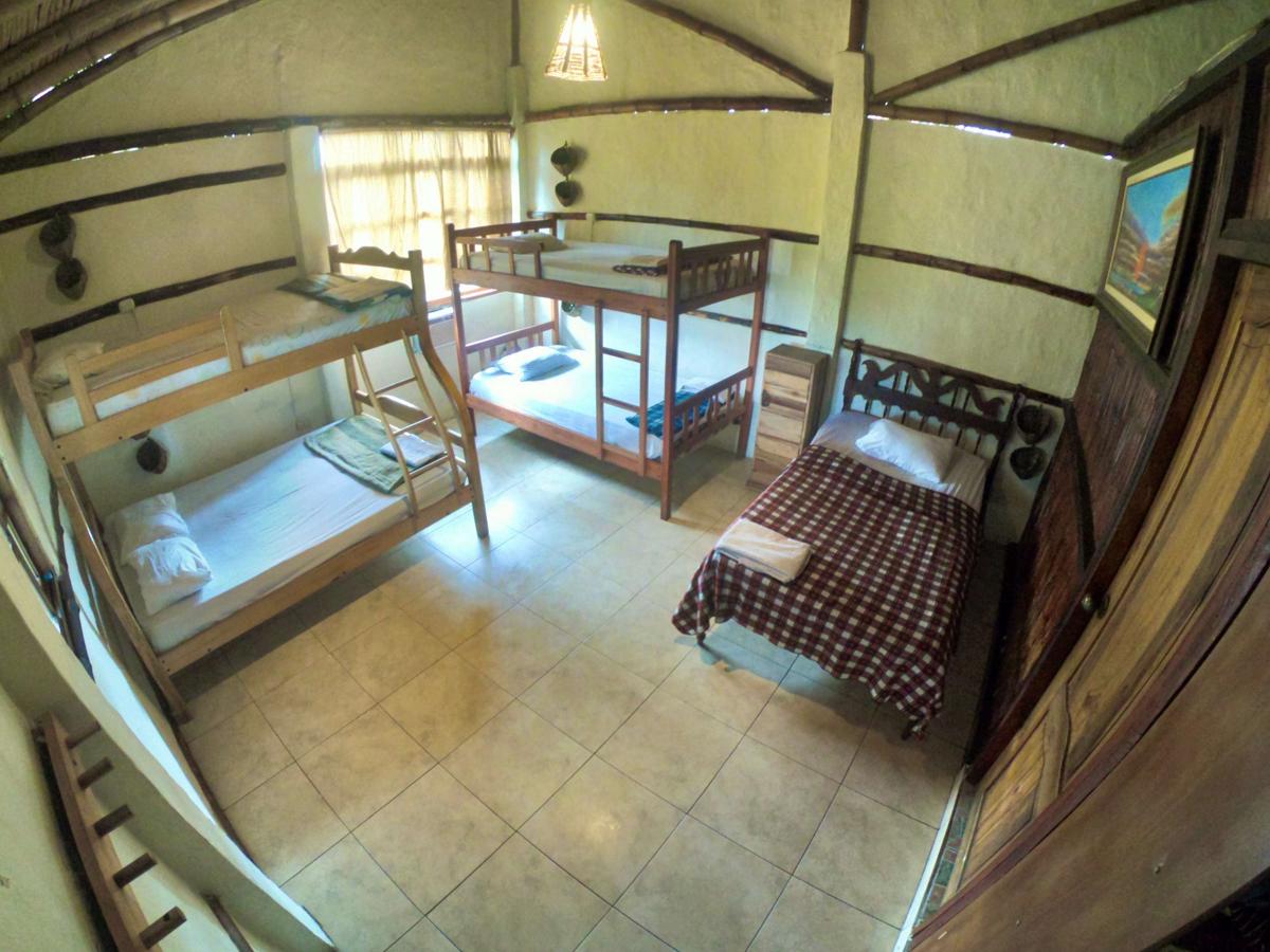 Hostal Moai B&B Surfcamp photo 2