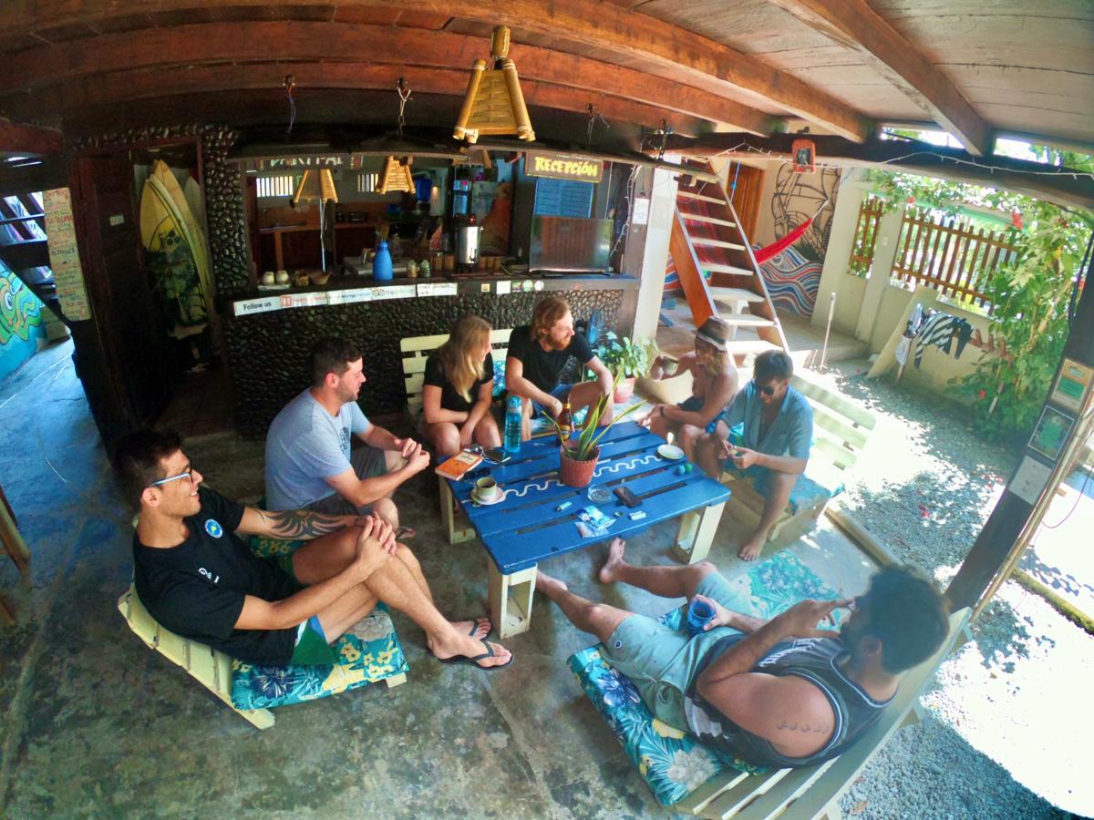 Hostal Moai B&B Surfcamp photo 4