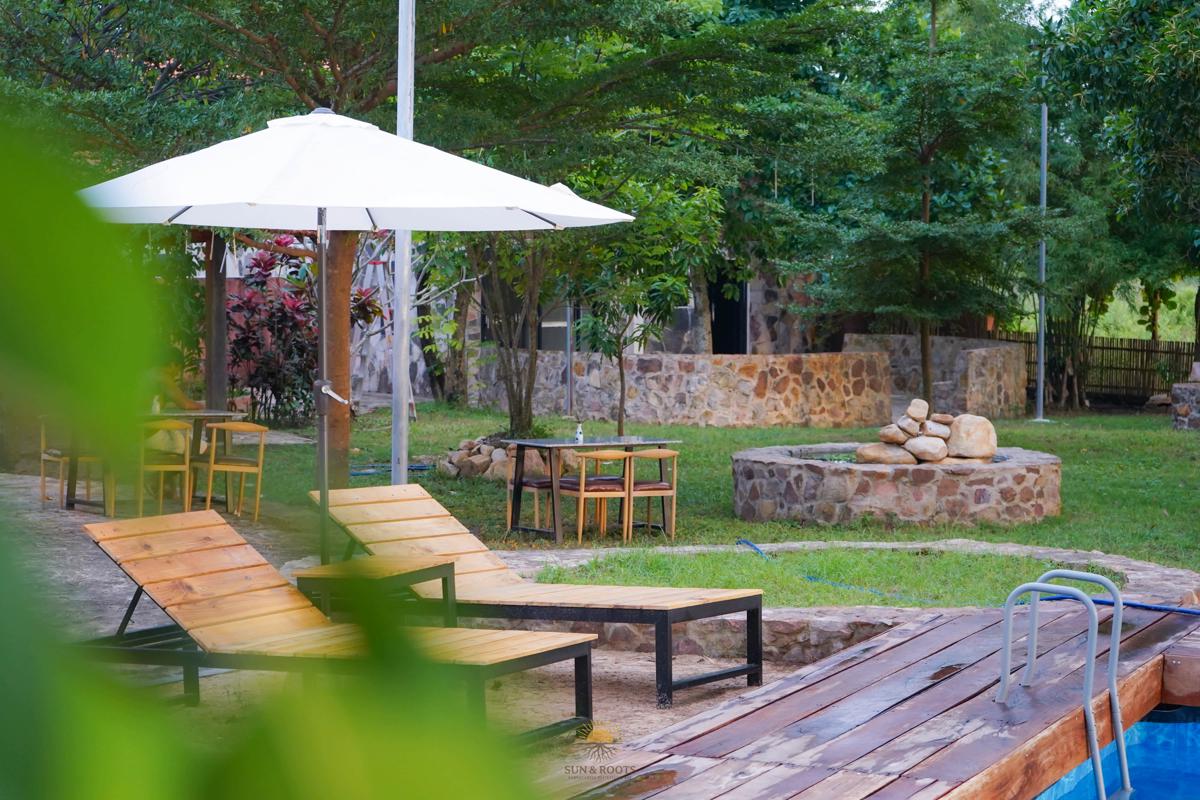 Sun & Roots Kampot Lodge photo 3