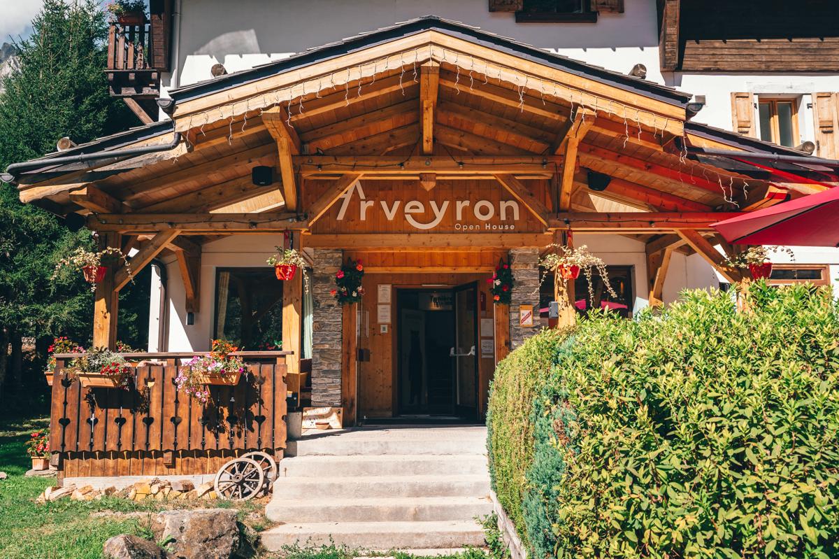 L'Arveyron Open House photo 2