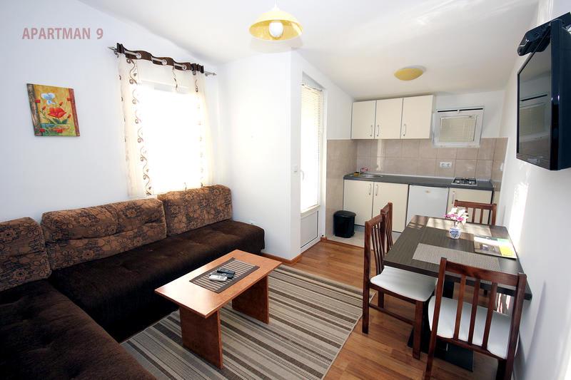 Apartments Kojic, Bar photo 3