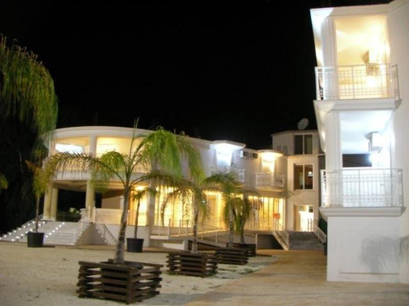 Mariana Hotel photo 2