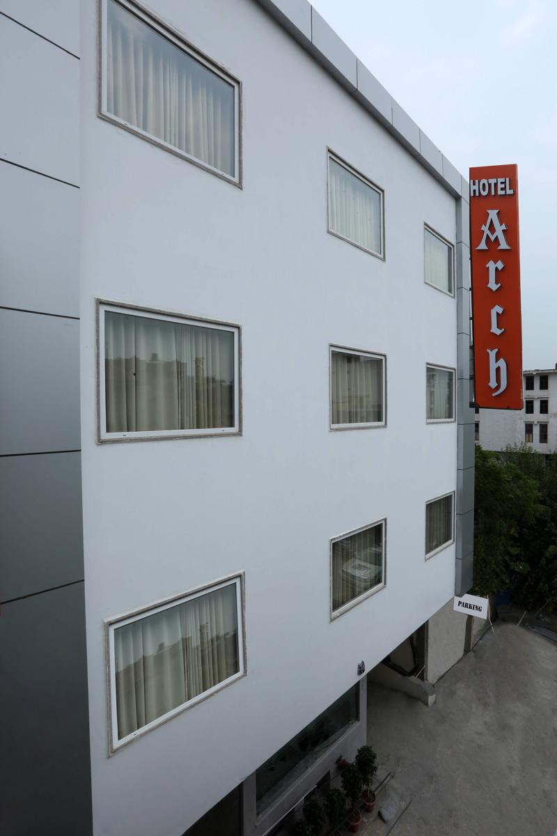 Hotel Arch photo 2
