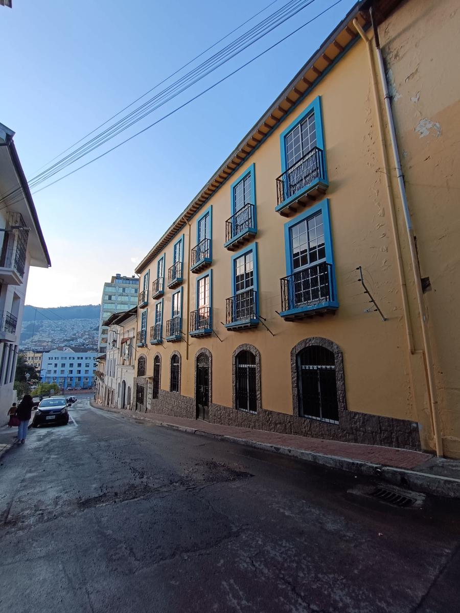 Quito Basecamp - Adventure Hostel photo 1