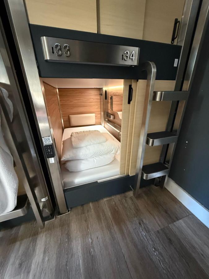 I Street Capsule Hostel photo 6