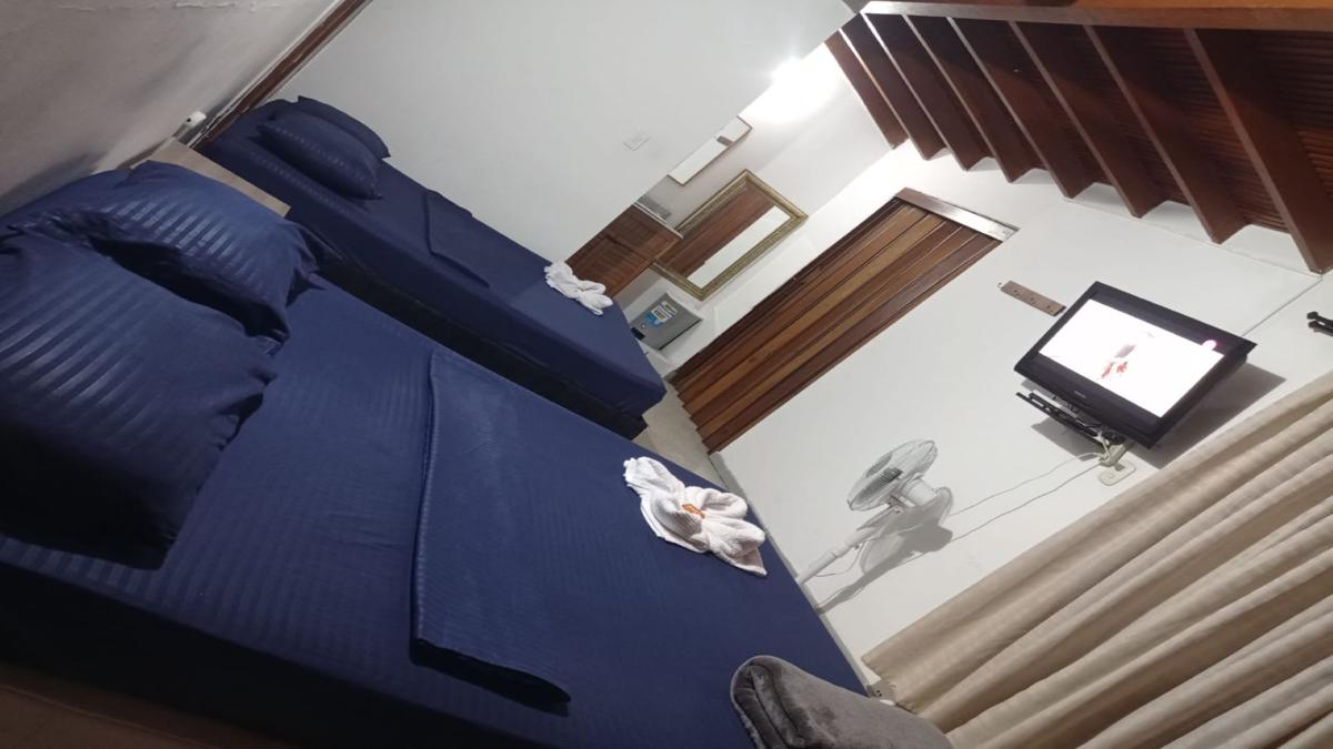 Yellow House Hostel photo 3