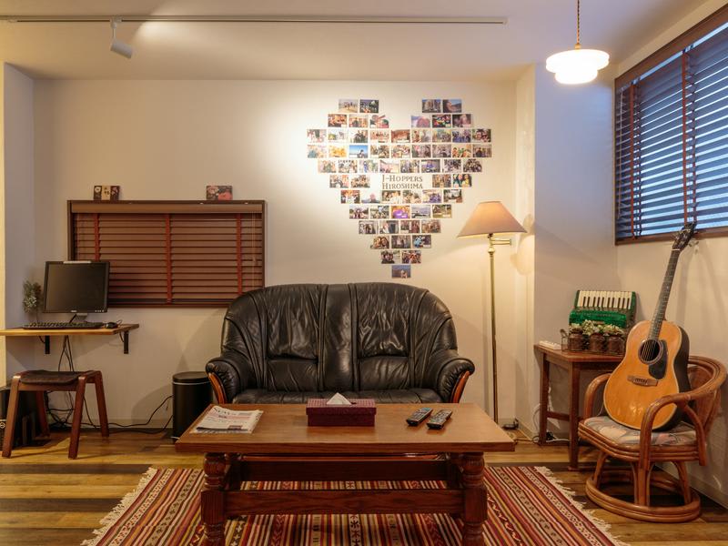 J-Hoppers Hiroshima Guesthouse photo 4