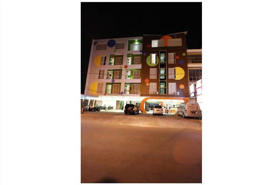 Tab Hotel Surabaya photo 1