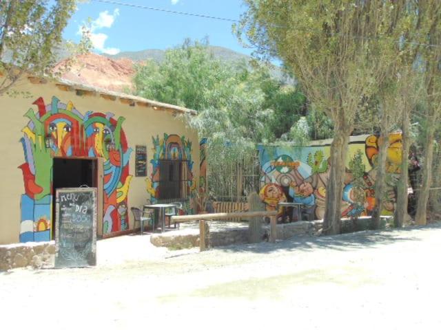Giramundo Hostel Purmamarca photo 1