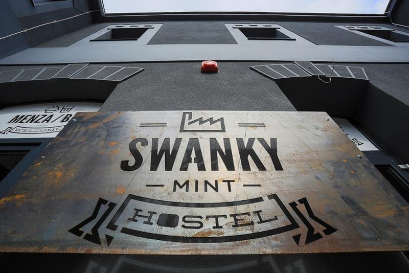Stay Swanky photo 4