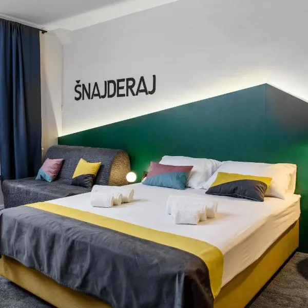Stay Swanky photo 5