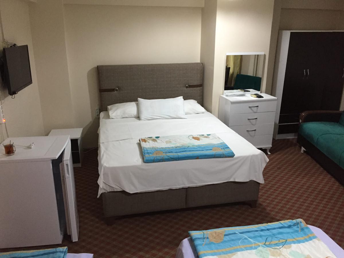 Paris Hotel & Hostel photo 4