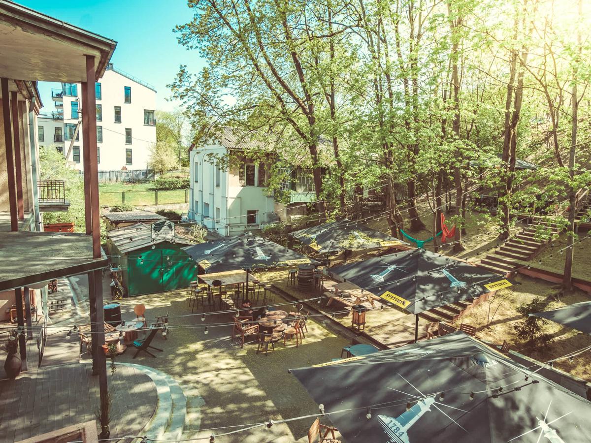 Downtown Forest Hostel & Camping photo 4