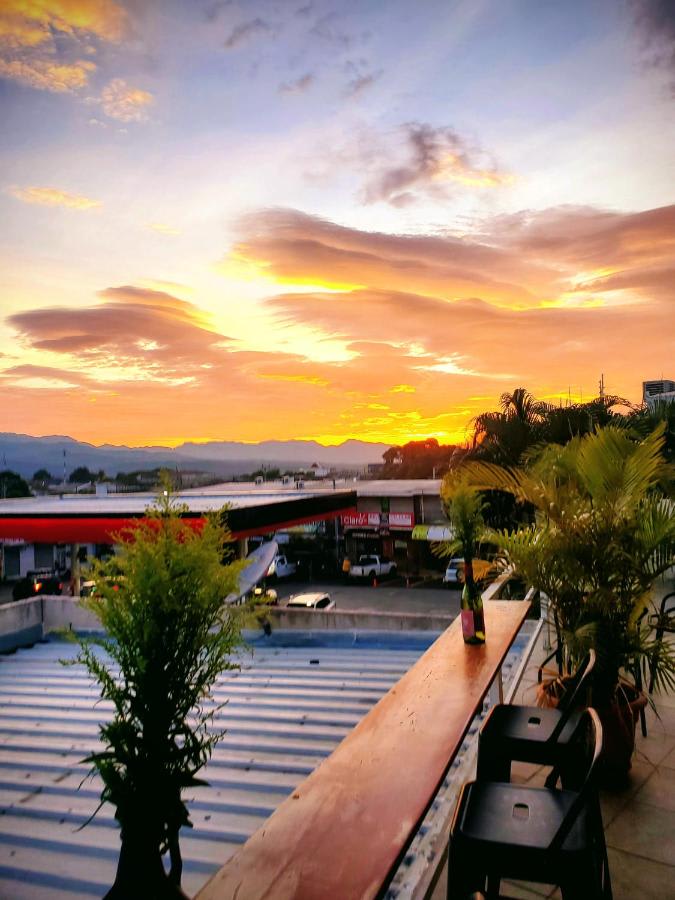 Hostal Sunset Town photo 3