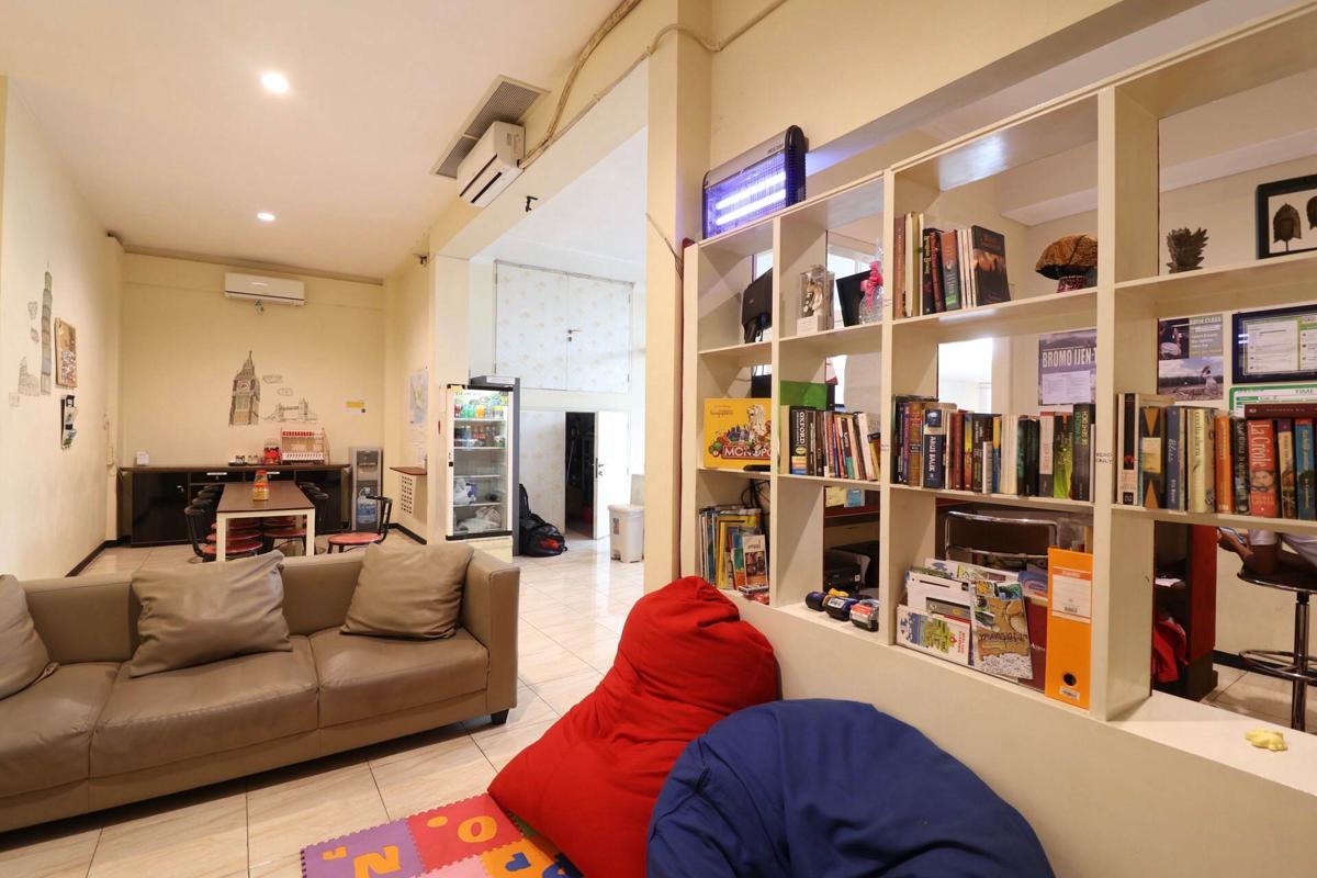 MADOR Malang Dorm Hostel photo 1