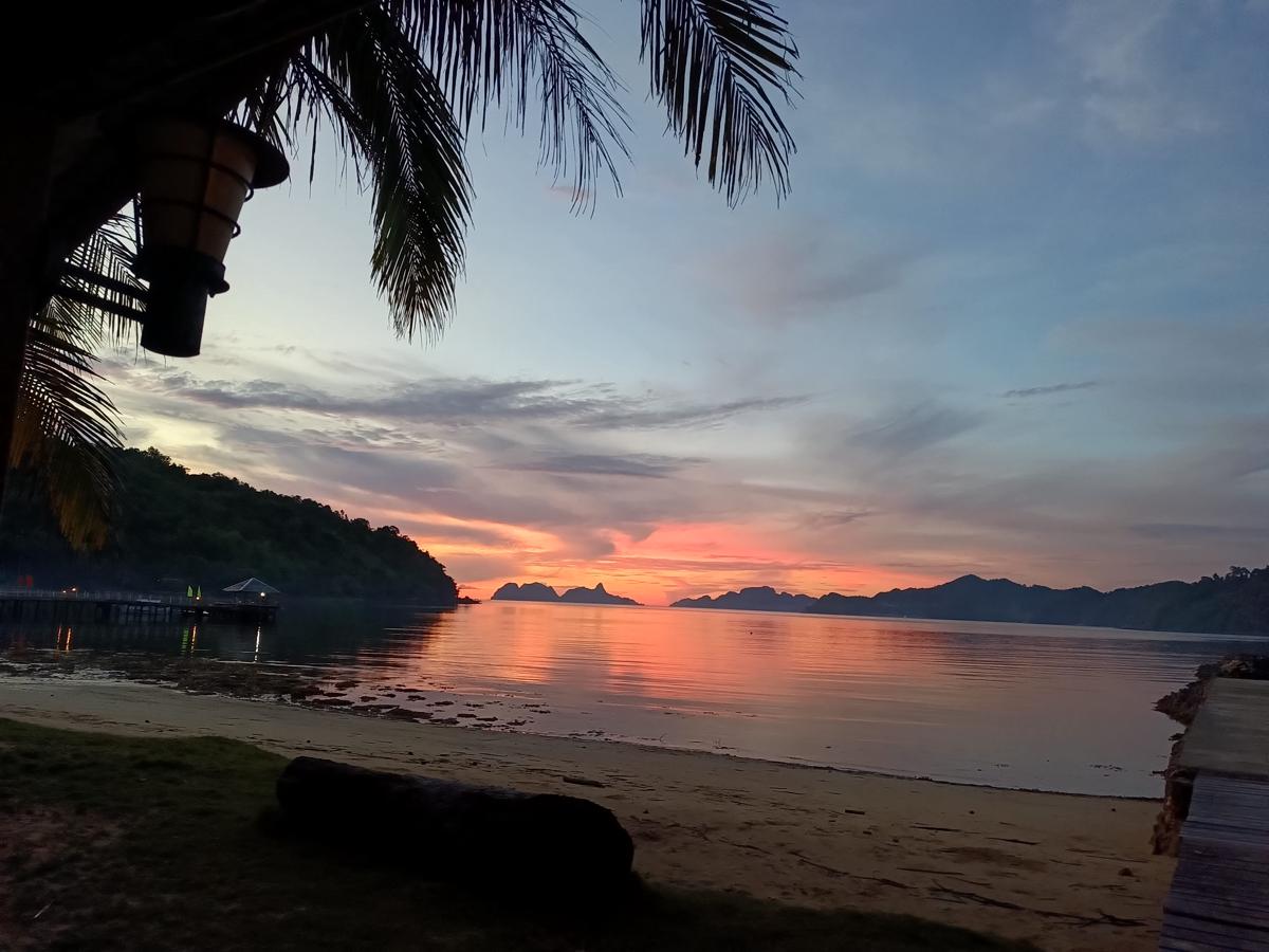 Natua's Beach Resort photo 4