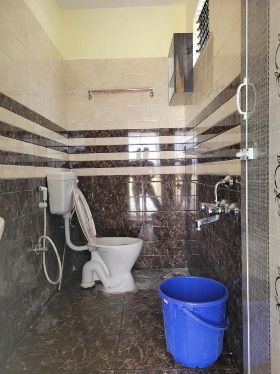 RV Backpakers hostel photo 4