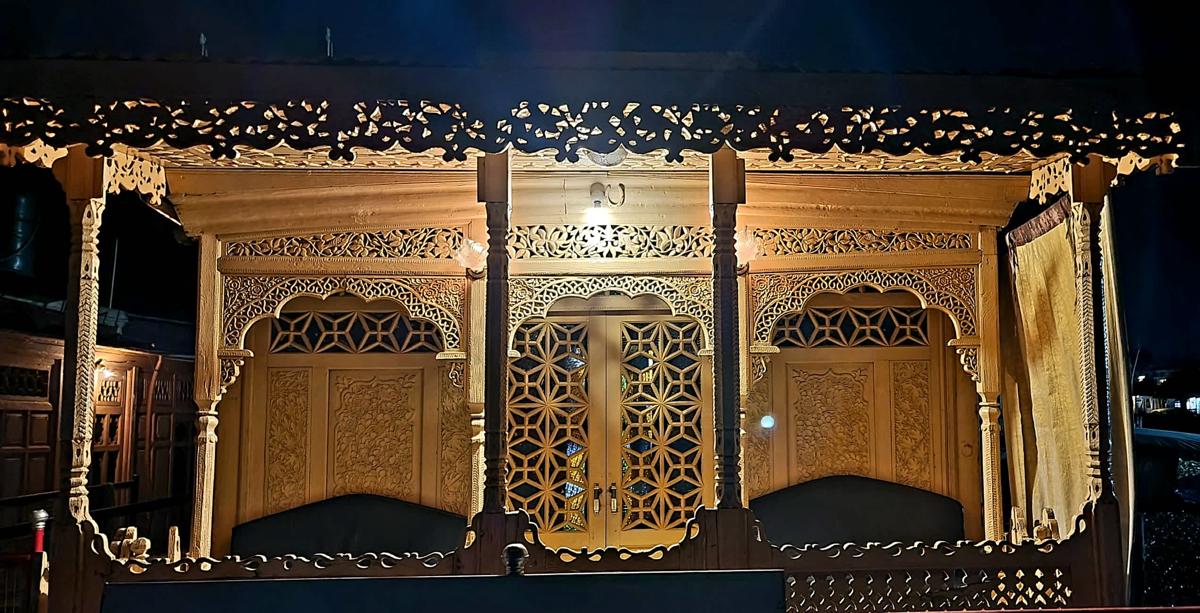 Lala Rukh Houseboats photo 4