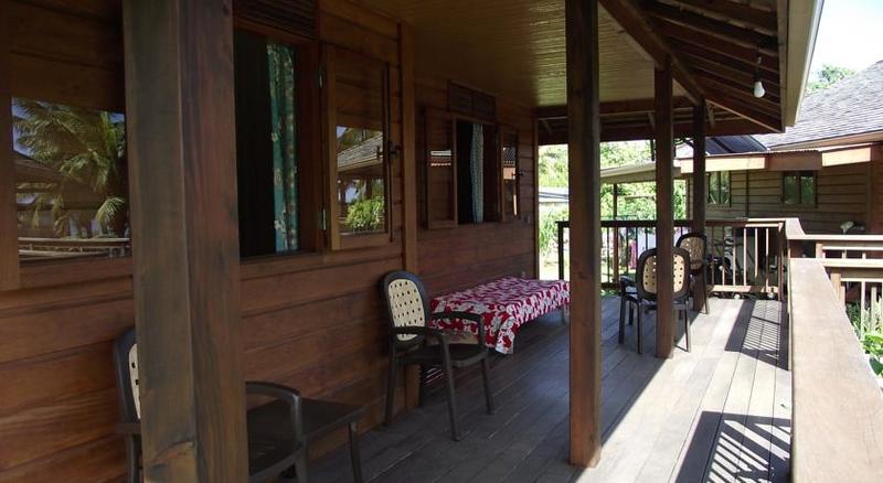 Moorea Surf Inn photo 5