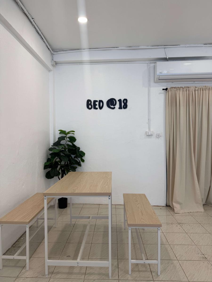 Bed at 18 Asoke photo 4