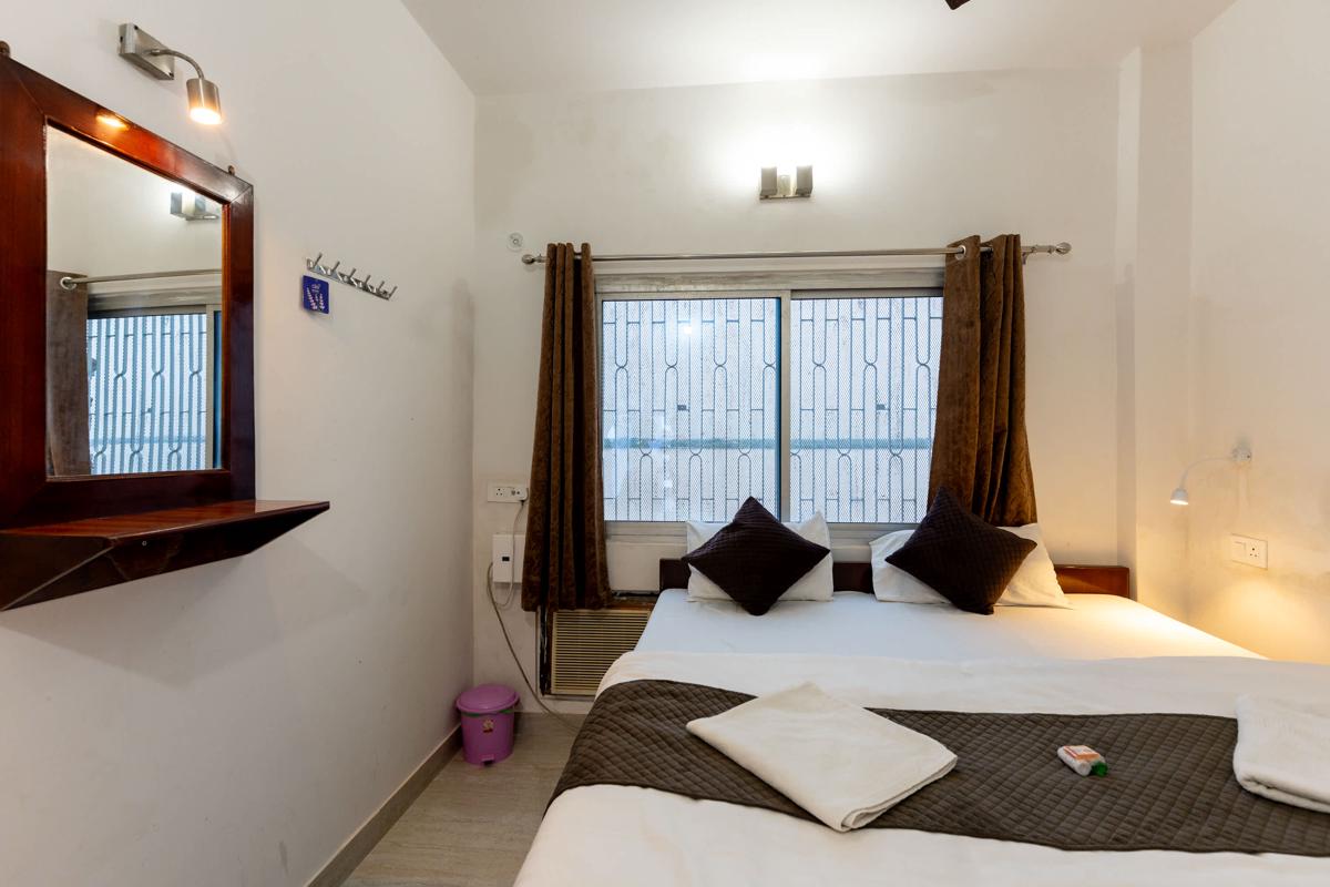 Varanasi Rest House photo 4