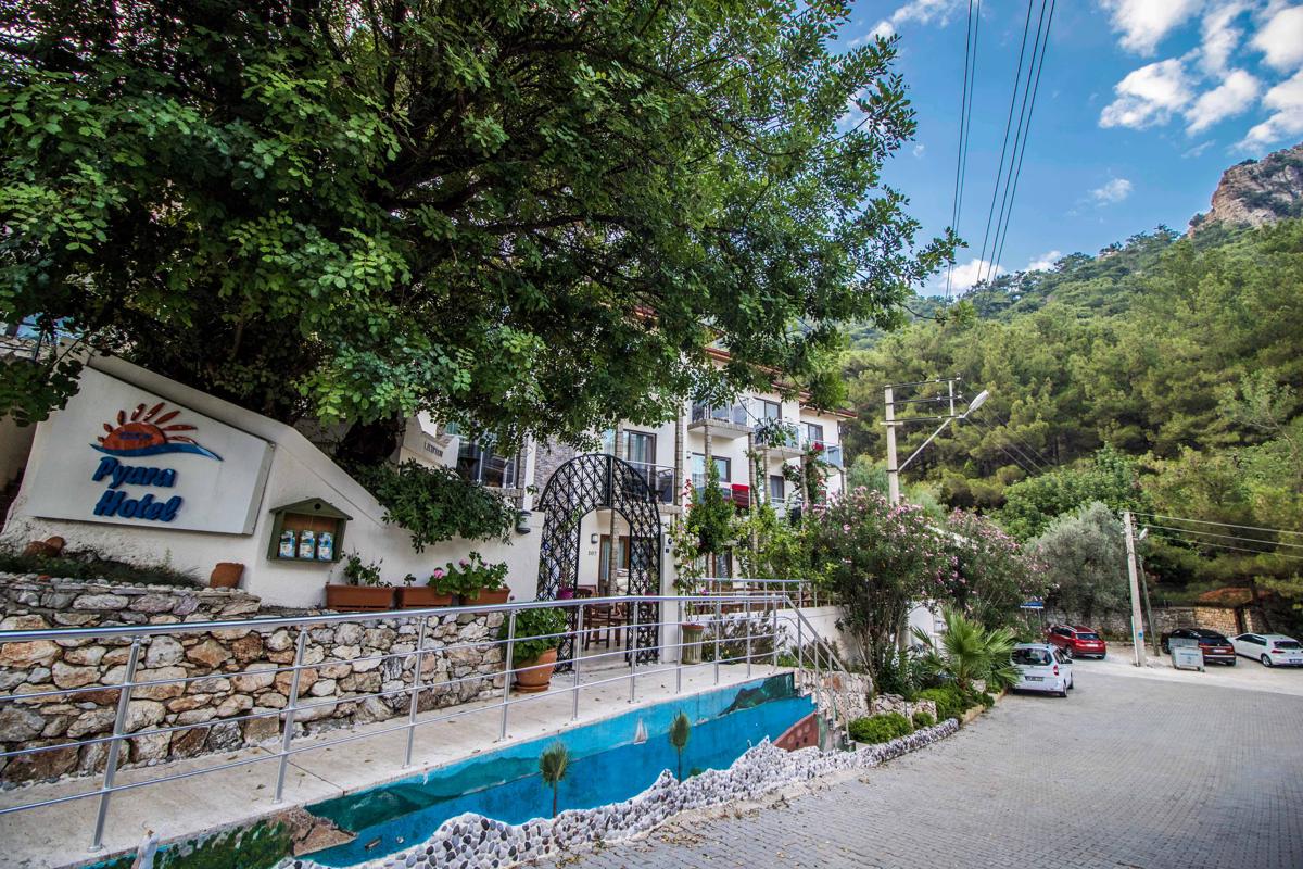 Eden Pyara Hotel photo 3