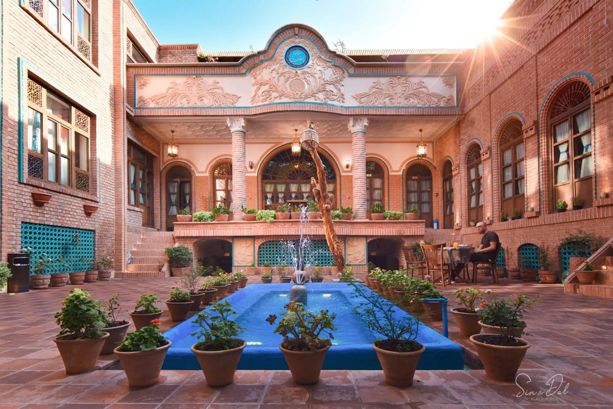 Razzaz Boutique Hotel photo 1