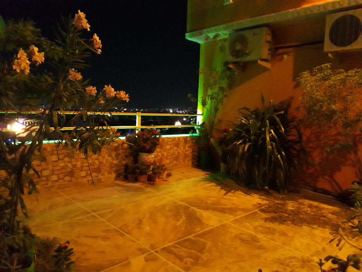 Hotel Yellow Heights photo 2