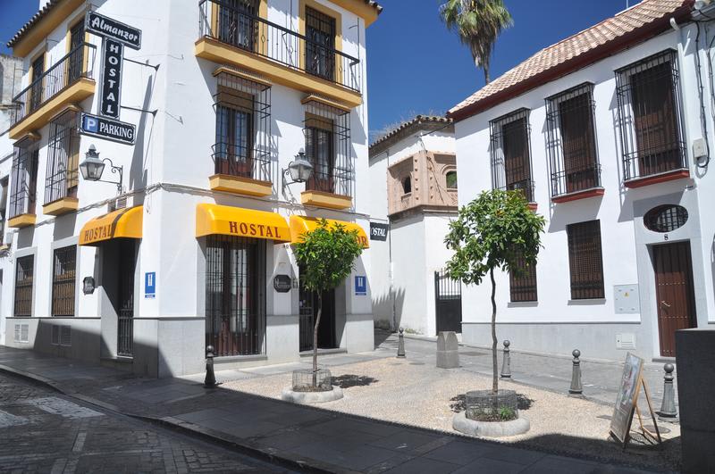 Hostal Almanzor photo 1