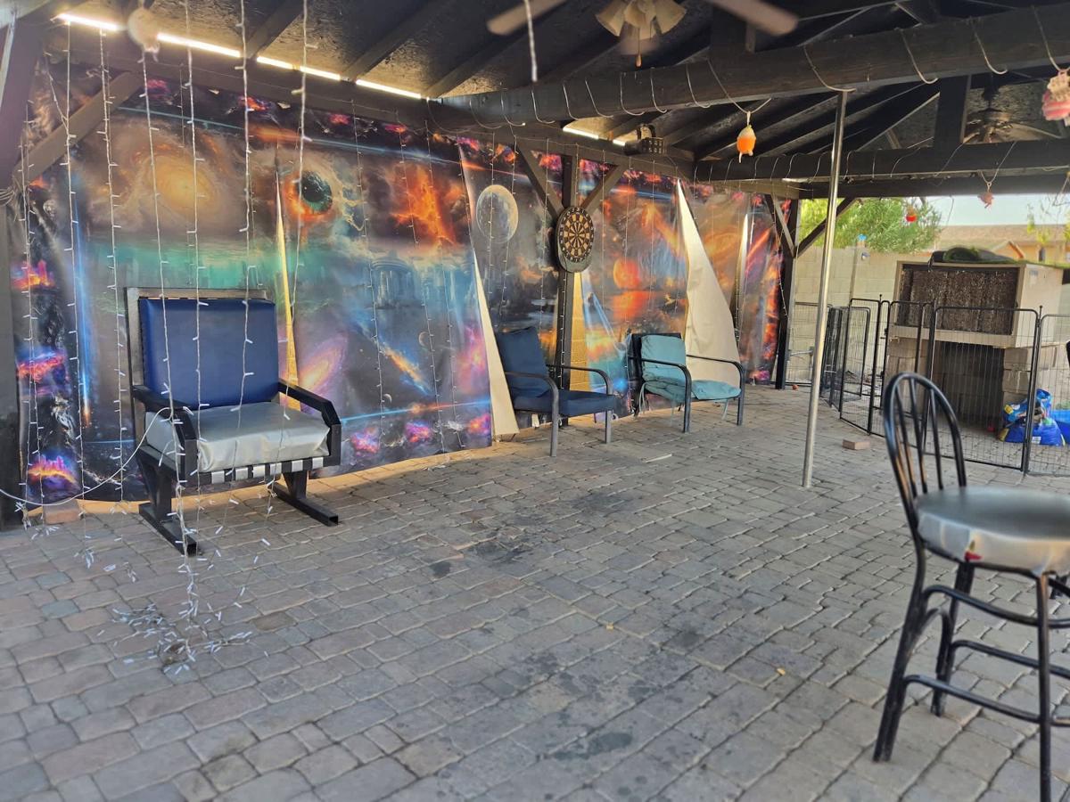Cocoons Homestay Hostel LLC photo 1