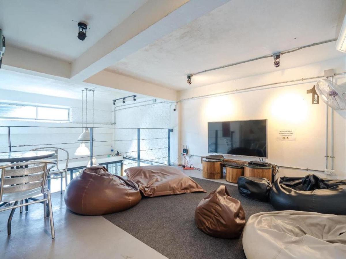 Bangkok Nomad Hostel photo 3