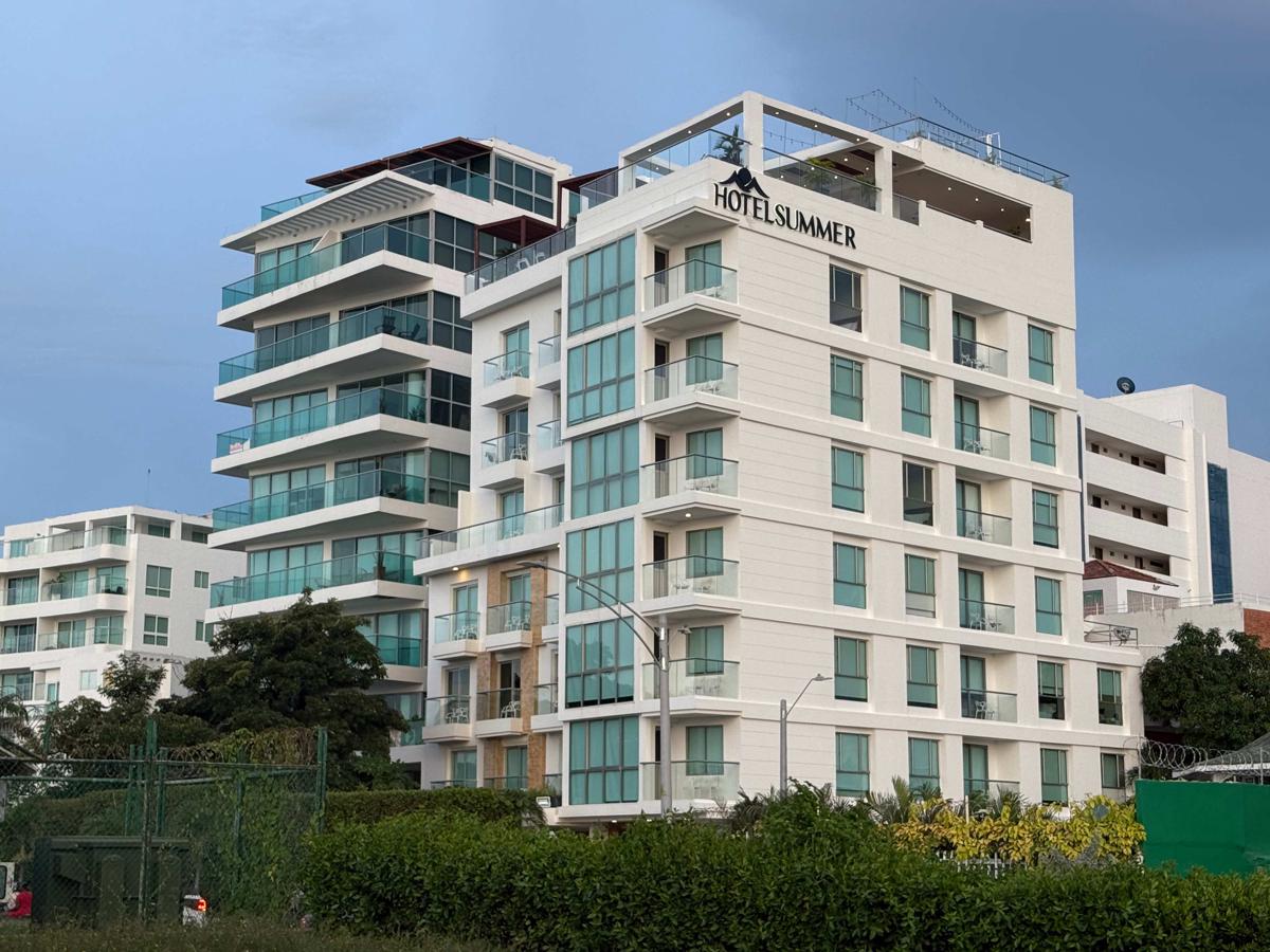 Hotel Summer photo 3