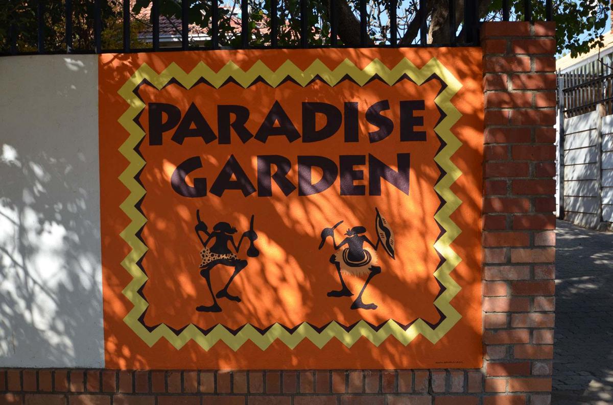 ParadiseGarden Backpackers Lodge photo 2