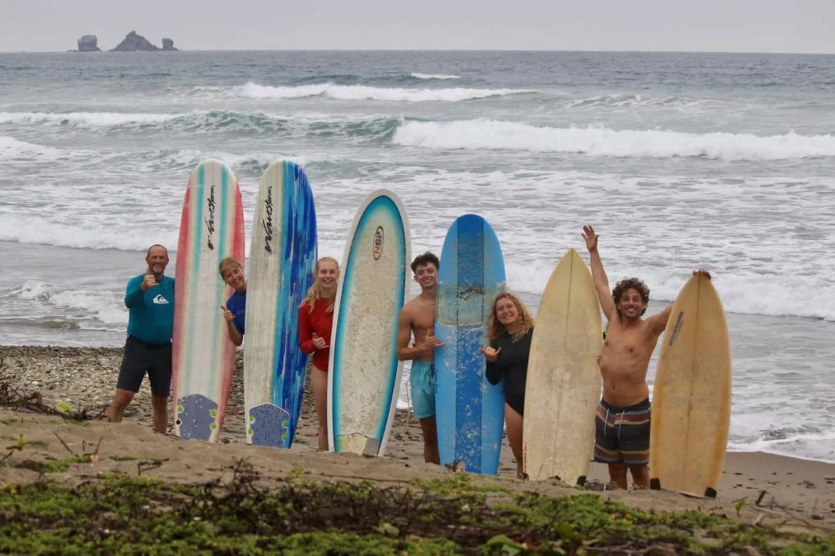 Hermanos Perdidos Surf photo 4