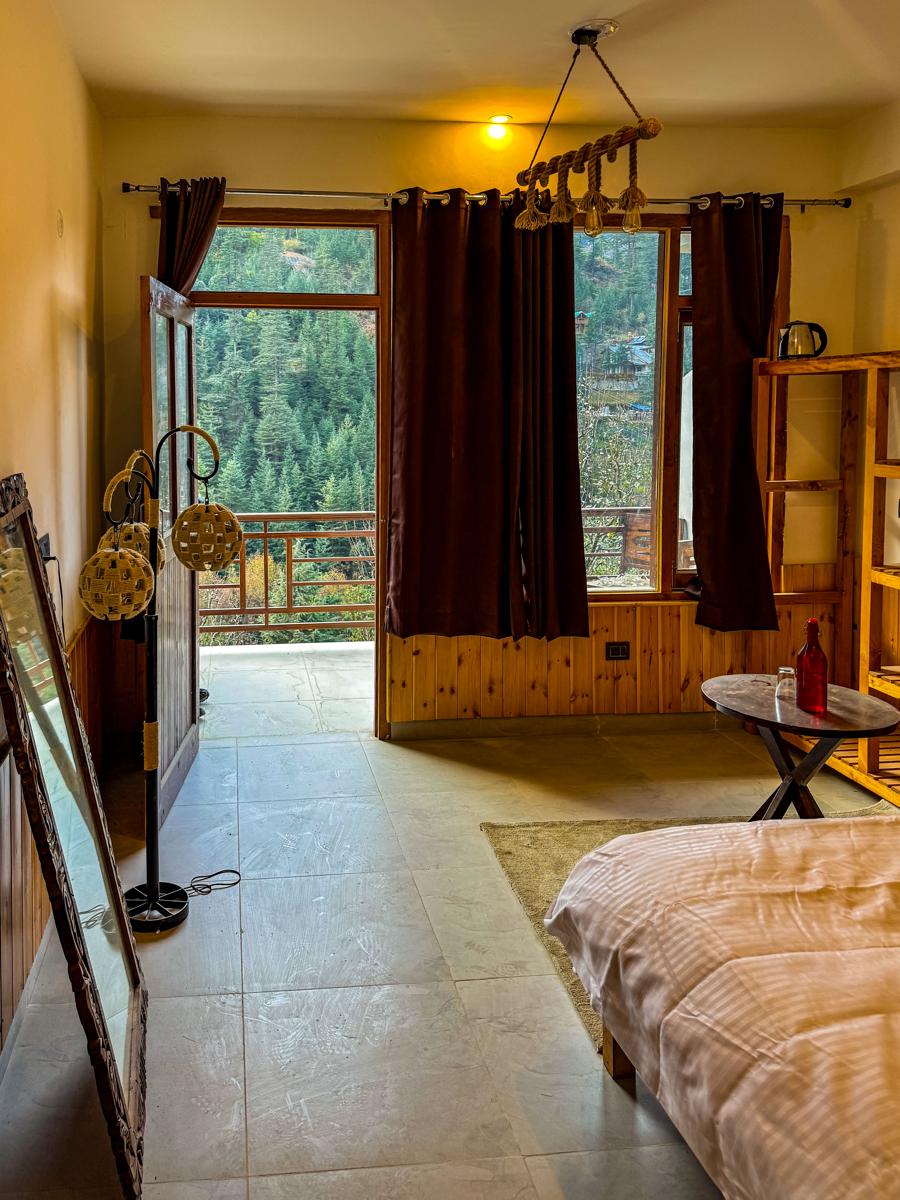 The Rustic Jibhi - Backpackers Hostel photo 4