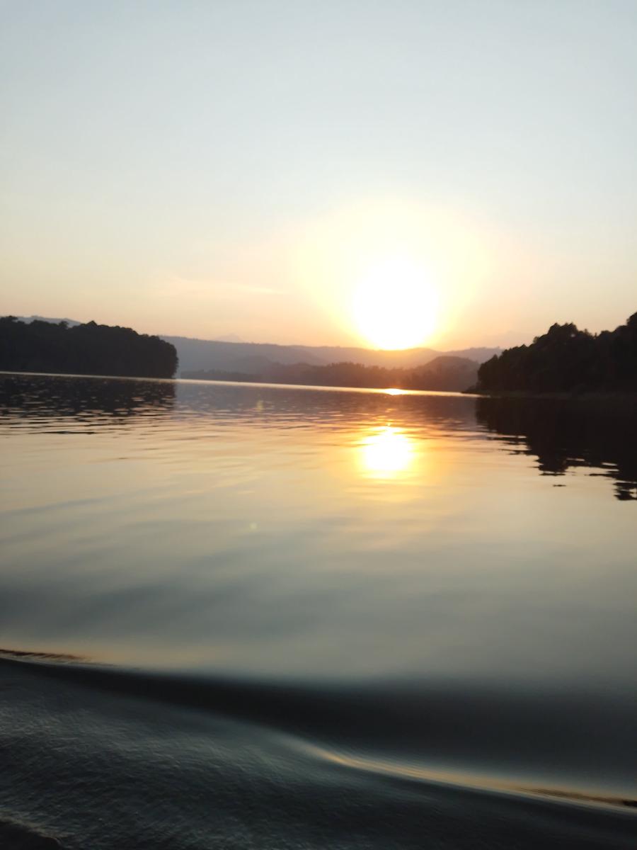 Sunrise Hostel Bunyonyi photo 3
