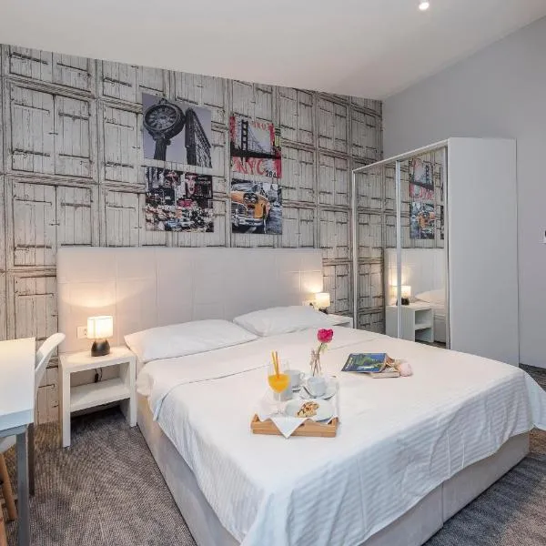 Downtown Boutique Hostel photo 5
